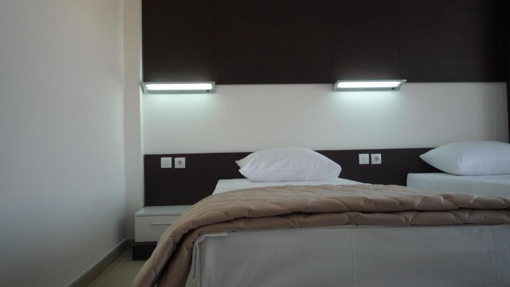 Apartments Good Night Nis Bagian luar foto